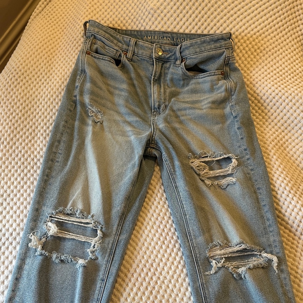 American Eagle Outfitters Light Blue Ripped Jeans
